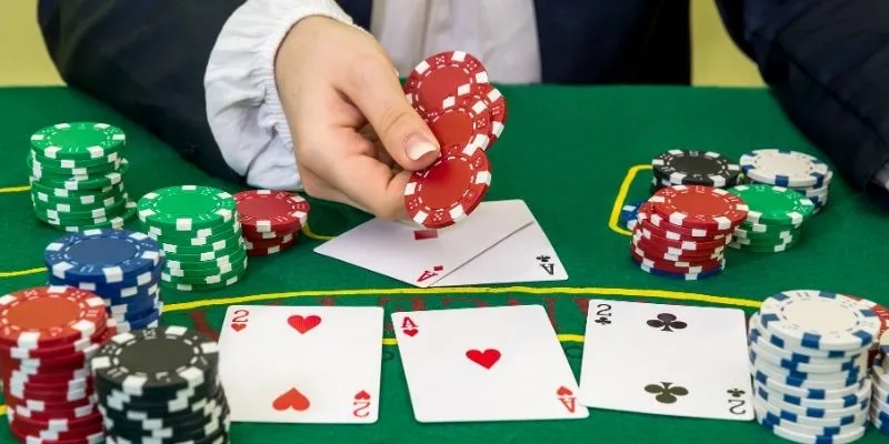 Cù Lũ Trong Bài Truyền Thống Và Bài Online
